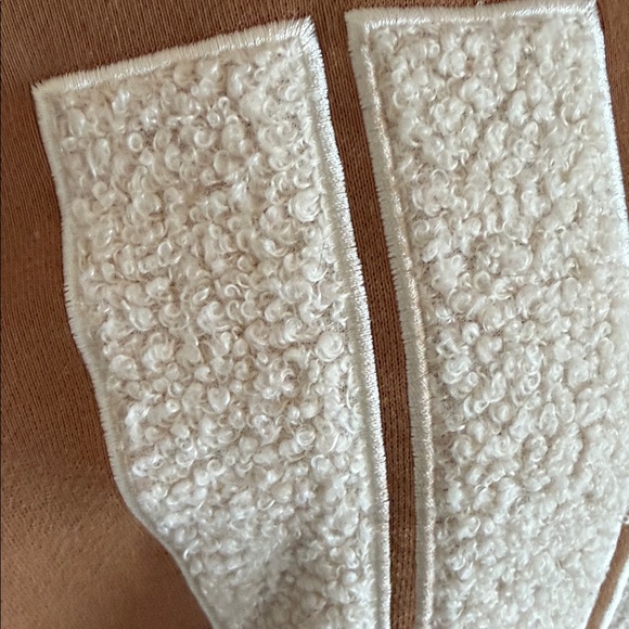 NWOT UGG Tan Hoodie women’s size Small - Picture 4 of 12